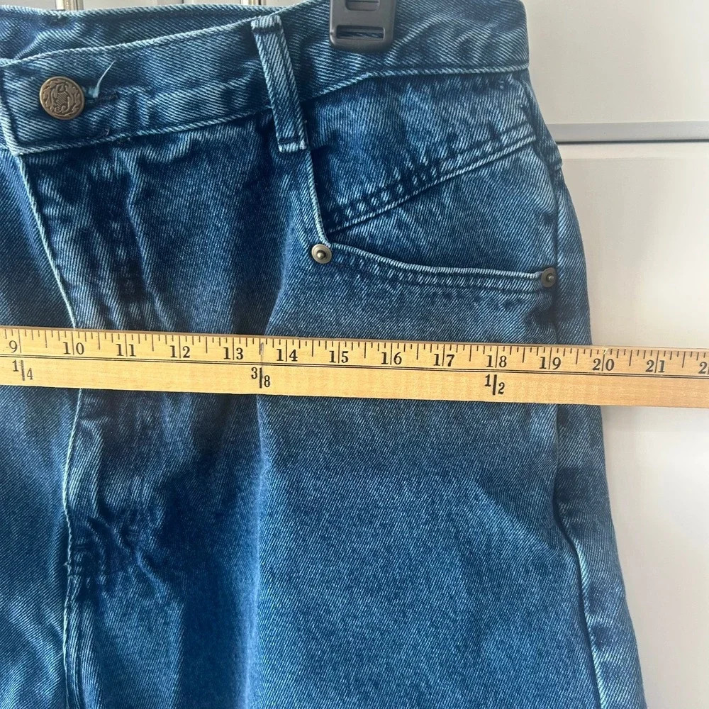 Vintage Justin Richards High Waisted Denim Shorts Medium Wash Blue Size 9/10‎
